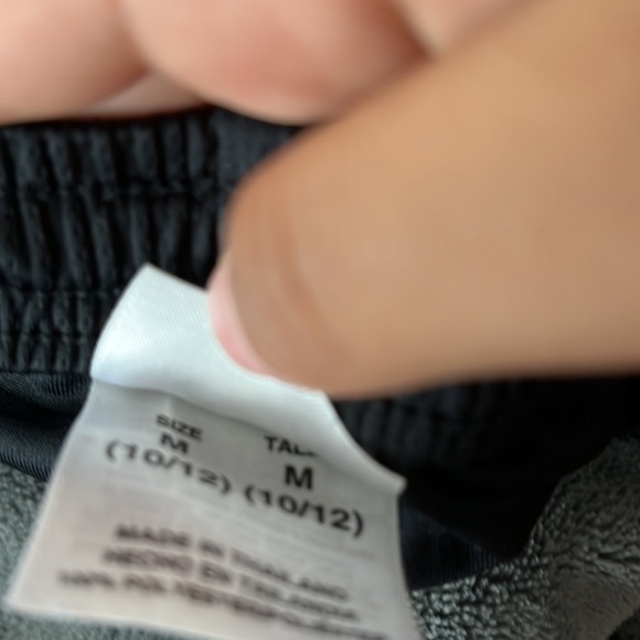 Shorts - Picture 6 of 6